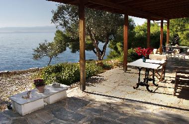 Villa in Kneta (Attiki) or holiday homes and vacation rentals