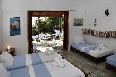 Villa in Kneta (Attiki) or holiday homes and vacation rentals