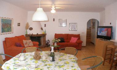 Holiday House in Empuriabrava (Girona) or holiday homes and vacation rentals