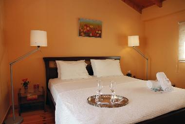 Holiday Apartment in Loutraki (Korinthia) or holiday homes and vacation rentals