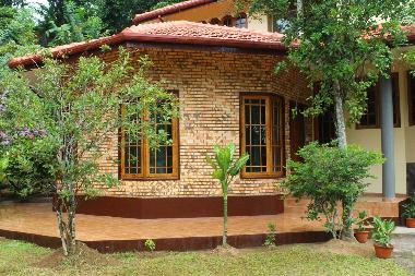 Holiday House in Peradeniya (Kandy) or holiday homes and vacation rentals