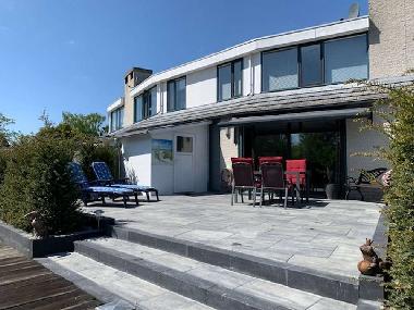 Holiday House in Lemmer (Friesland) or holiday homes and vacation rentals