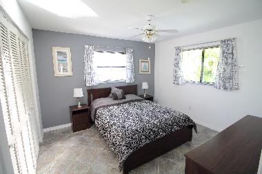 Queen Bedroom