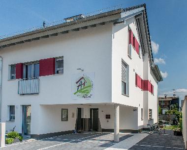 Holiday Apartment in Bensheim an der Bergstrae (Odenwald-Bergstrae-Neckartal) or holiday homes and vacation rentals