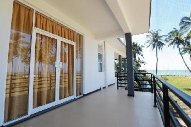 Holiday Apartment in Waikkala (Colombo) or holiday homes and vacation rentals