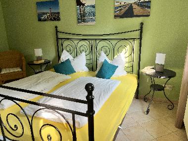 Holiday Apartment in Khlungsborn (Mecklenburgische Ostseekste) or holiday homes and vacation rentals