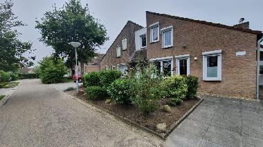 Holiday House in Nieuwvliet-Bad (Zeeland) or holiday homes and vacation rentals