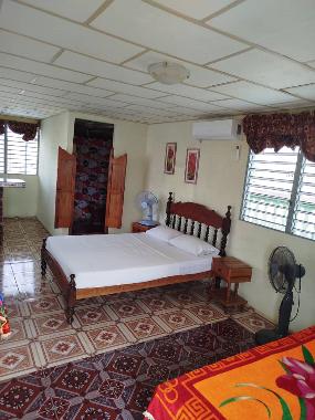 Bed and Breakfast in Santa Clara (Villa Clara) or holiday homes and vacation rentals